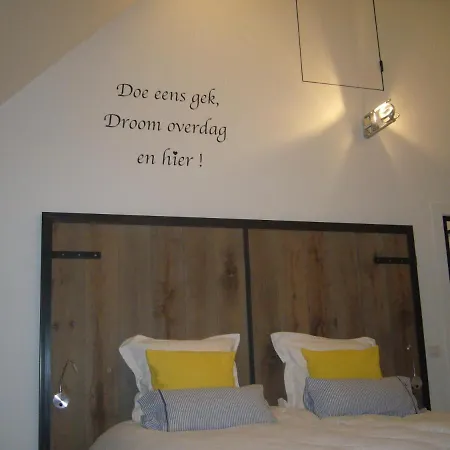 De Moeraseik 4*